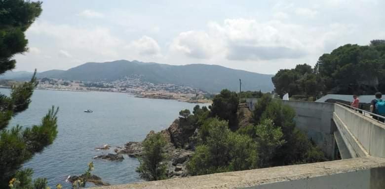 Hostal Sant Jordi Тоса де Мар Екстериор снимка